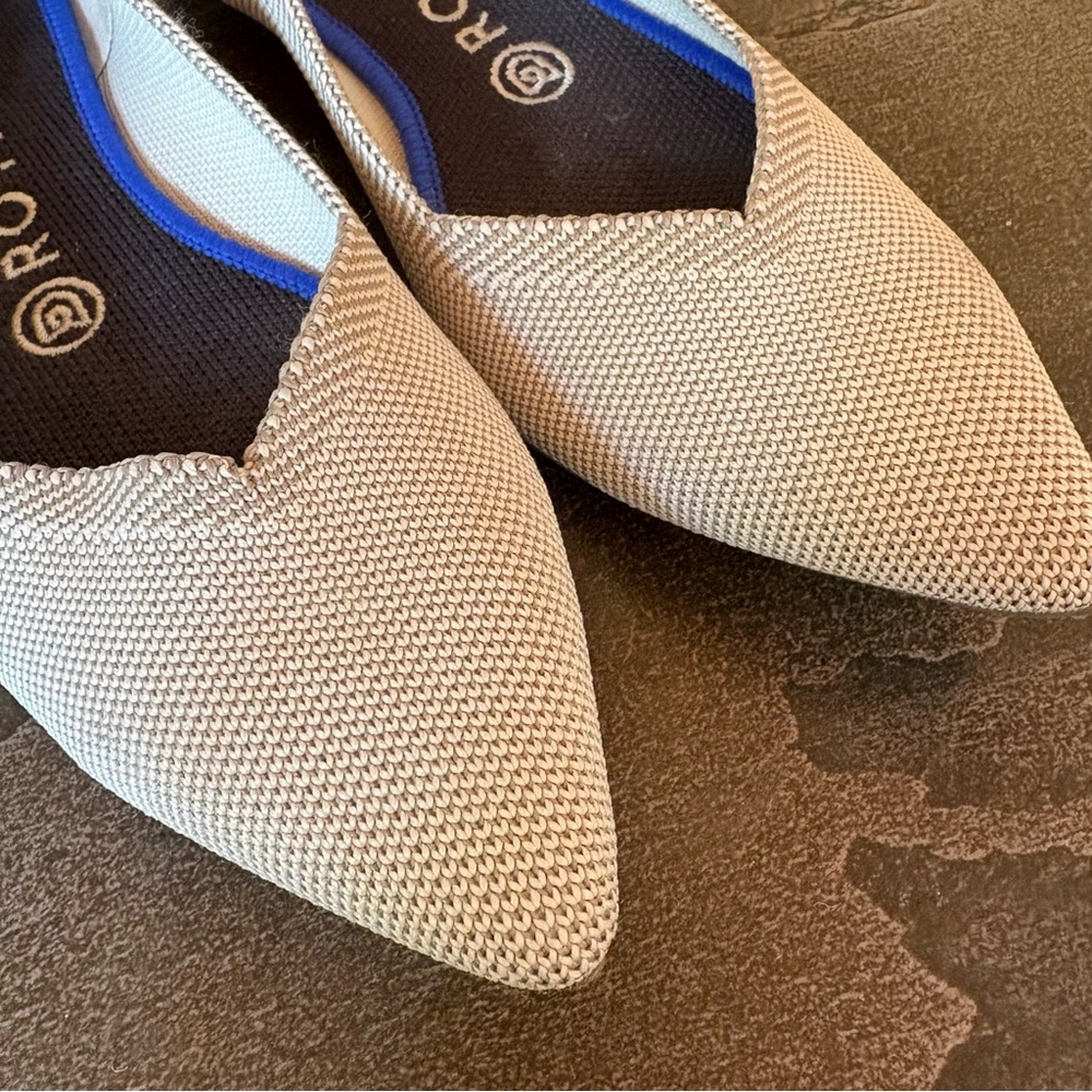 Rothy's Pointed Toe Flats in Light Beige with Blue Trim NWOT - Picture 3 of 8